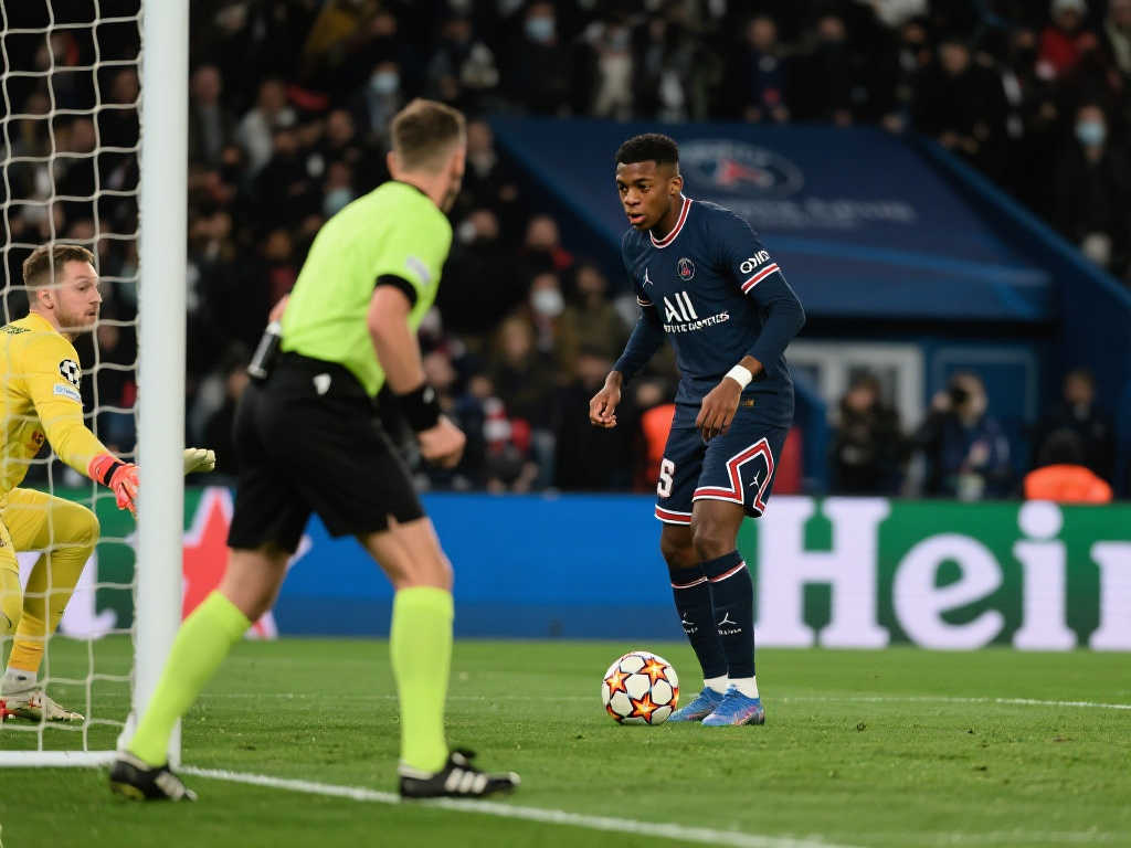 仅填补了泰 仅填补了泰