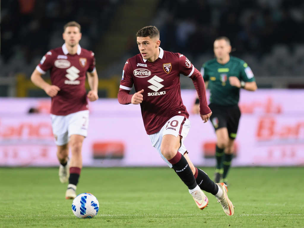 中扮演着重 中扮演着重